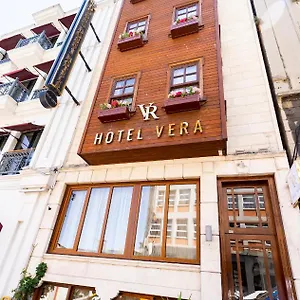 Couette-café Vera, Istambul